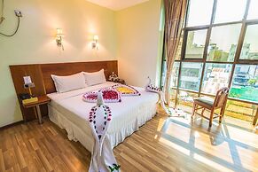 Hotel 8