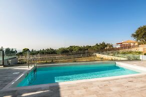 Alonaki Apartments