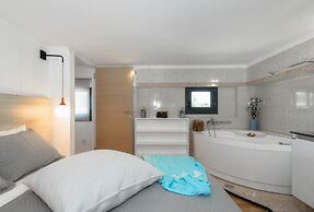 Alonaki Apartments