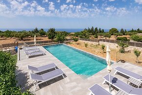 Alonaki Apartments