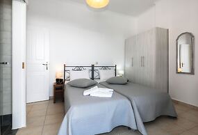 Alonaki Apartments