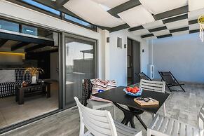 Alonaki Apartments