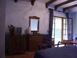 Hotel Rural Castúo
