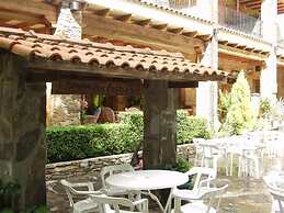 Hotel Rural Castúo