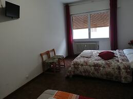Holiday Guesthouse