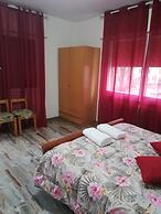 Holiday Guesthouse