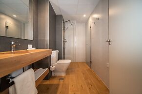 Ahoy Apartments