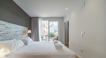 Ahoy Apartments
