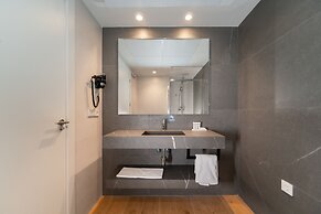 Ahoy Apartments