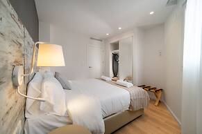 Ahoy Apartments