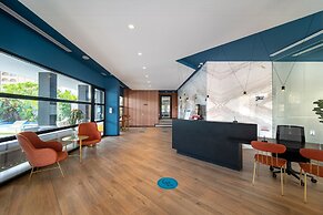 Ahoy Apartments