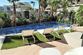 Ahoy Apartments