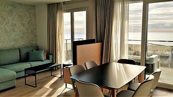 Ahoy Apartments