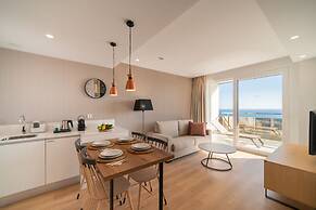 Ahoy Apartments
