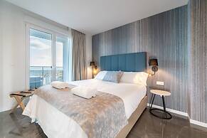 Ahoy Apartments