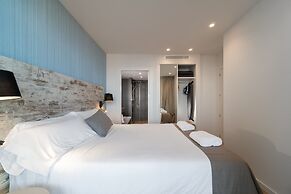 Ahoy Apartments