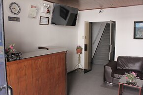 Hostal Alfredo's Palace