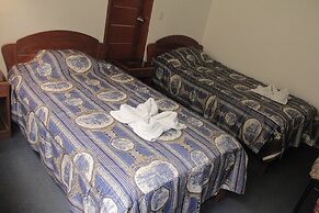 Hostal Alfredo's Palace