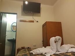 Hostal Alfredo's Palace