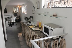Hostal Alfredo's Palace