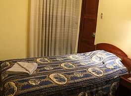 Hostal Alfredo's Palace
