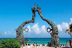 ILLUSION XPRESS Downtown Playa