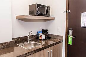 Hampton Inn & Suites by Hilton Puebla