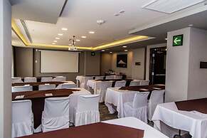 Hampton Inn & Suites by Hilton Puebla