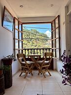 Big Vacation Hostel