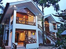 Bruce Beach Resort