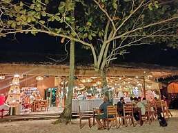 Bruce Beach Resort