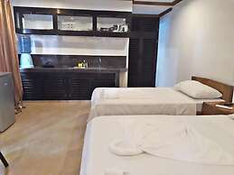 Bruce Beach Resort