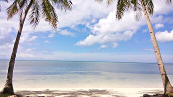 Bruce Beach Resort
