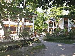 Bruce Beach Resort
