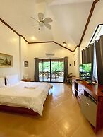 Bruce Beach Resort