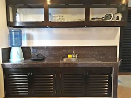 Bruce Beach Resort