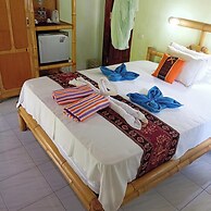 Budi Sun Resort