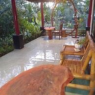 Budi Sun Resort