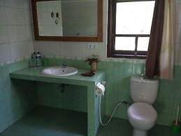 Budi Sun Resort