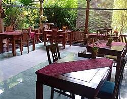 Budi Sun Resort