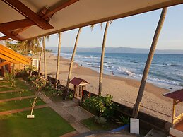 77 Sunset Plaza