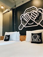 Blu Monkey Hotel Suratthani