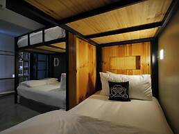 Blu Monkey Hotel Suratthani