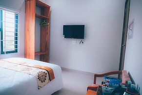 Hotel Tay Thi