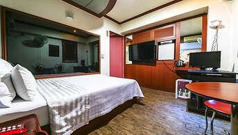 Swiss Motel