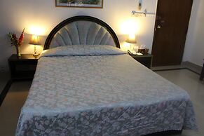 Aristocrat Inn