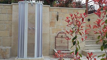 Aracelia Villas with private pools