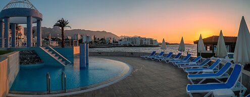 Dome Hotel