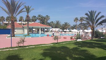 Oscar Resort Hotel
