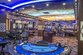 Oscar Resort Hotel